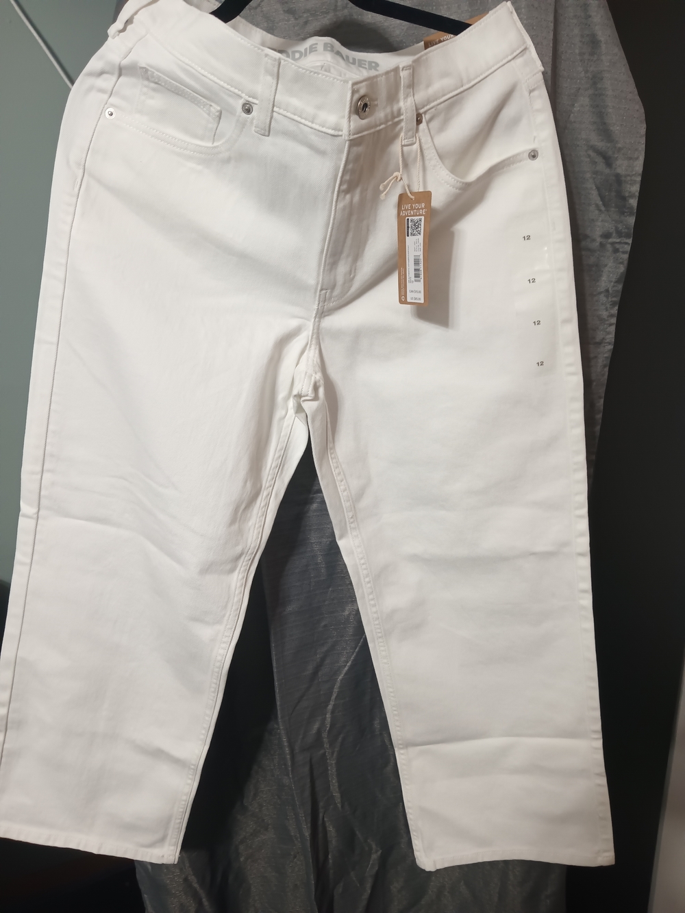 Eddie Bauer | Voyager Crop Jeans NWT